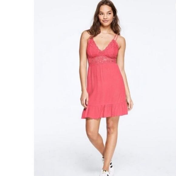 Victoria's Secret Pink Dresses & Skirts - NEW PINK Victoria Secret Crochet lace strappy Cutout dress